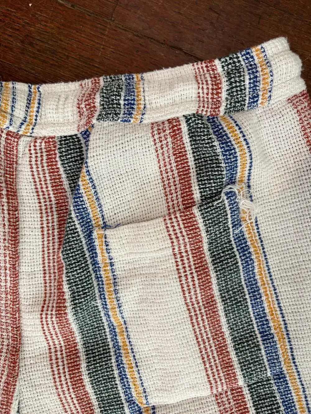 RETROFIT Striped Drawstring Shorts Mens Large Multi-Color